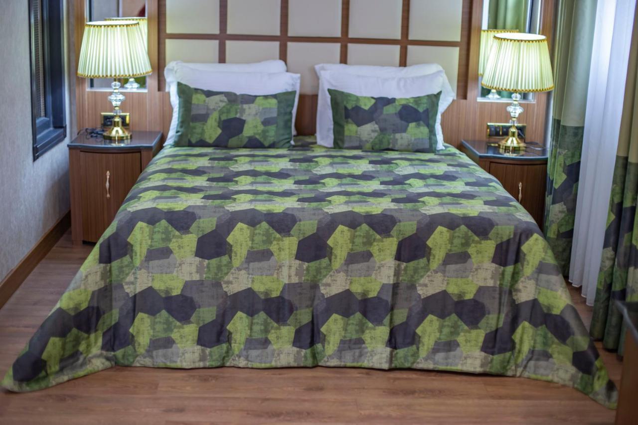 United Hotel International Yaoundé Εξωτερικό φωτογραφία