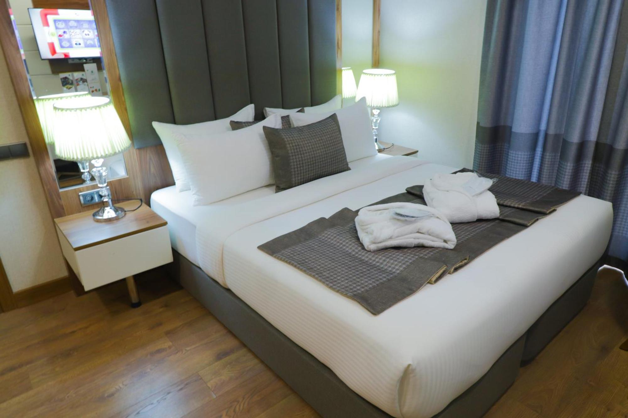 United Hotel International Yaoundé Εξωτερικό φωτογραφία